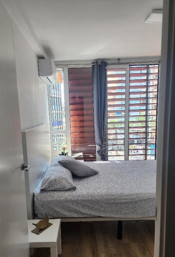 Apartamento En La Rambla Centro Alicante C Exterior foto